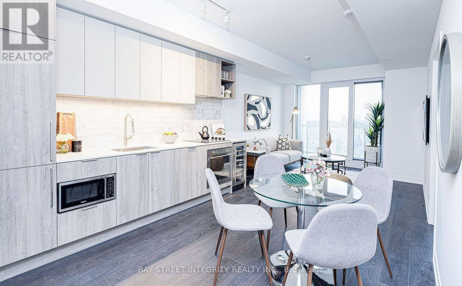 1718 - 2020 Bathurst Street, Toronto, Ontario  M5P 0A6 - Photo 10 - C13789194