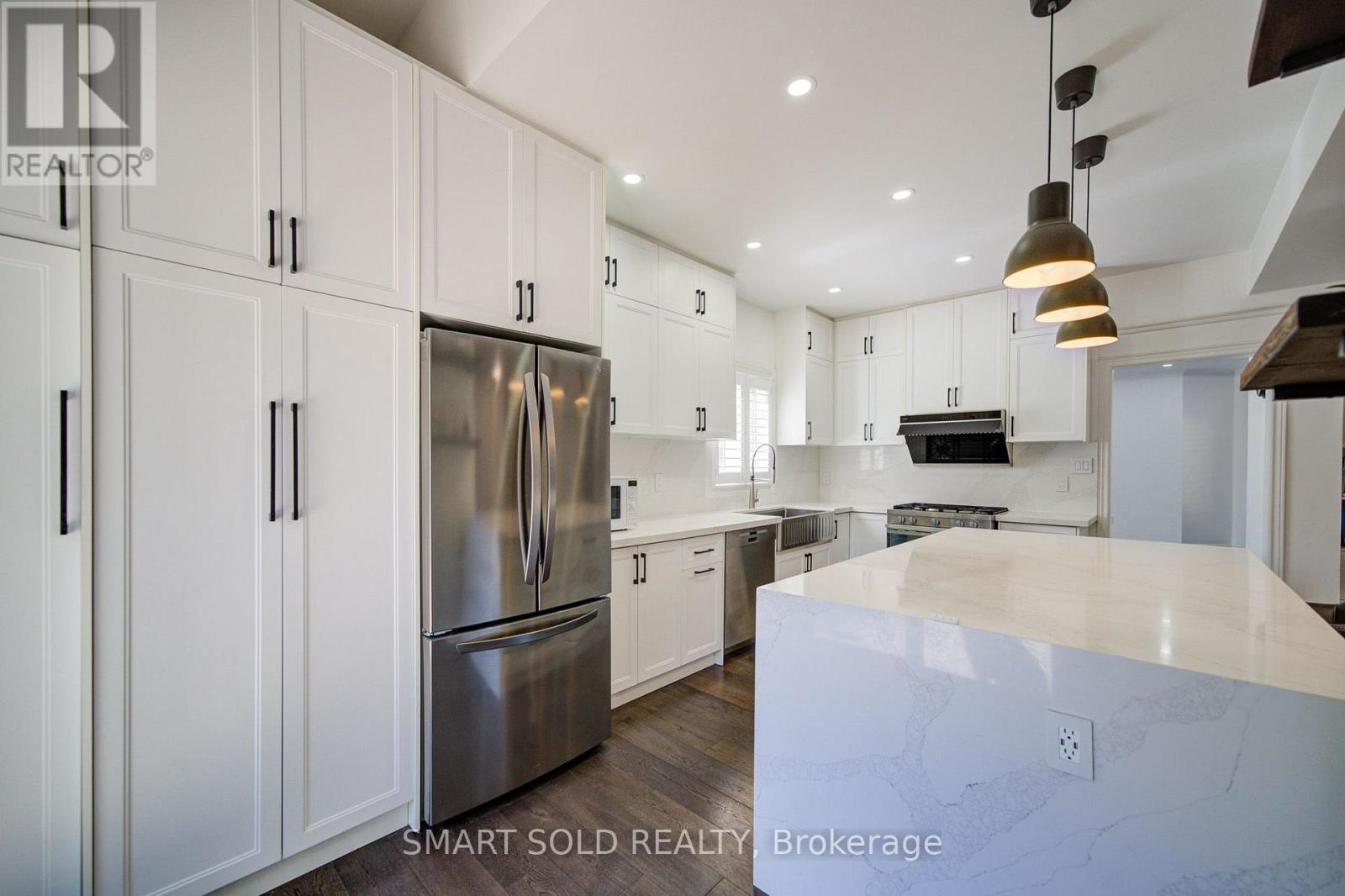 157 Waller Street, Whitby, Ontario  L1R 2P7 - Photo 11 - E13789200