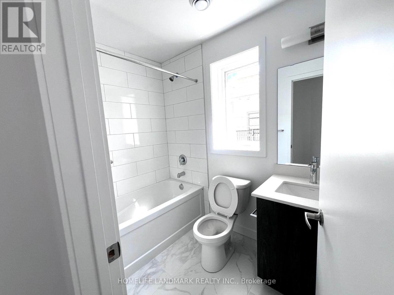 214 - 3 Bancroft Lane E, Richmond Hill, Ontario  L4E 1M1 - Photo 9 - N13789180