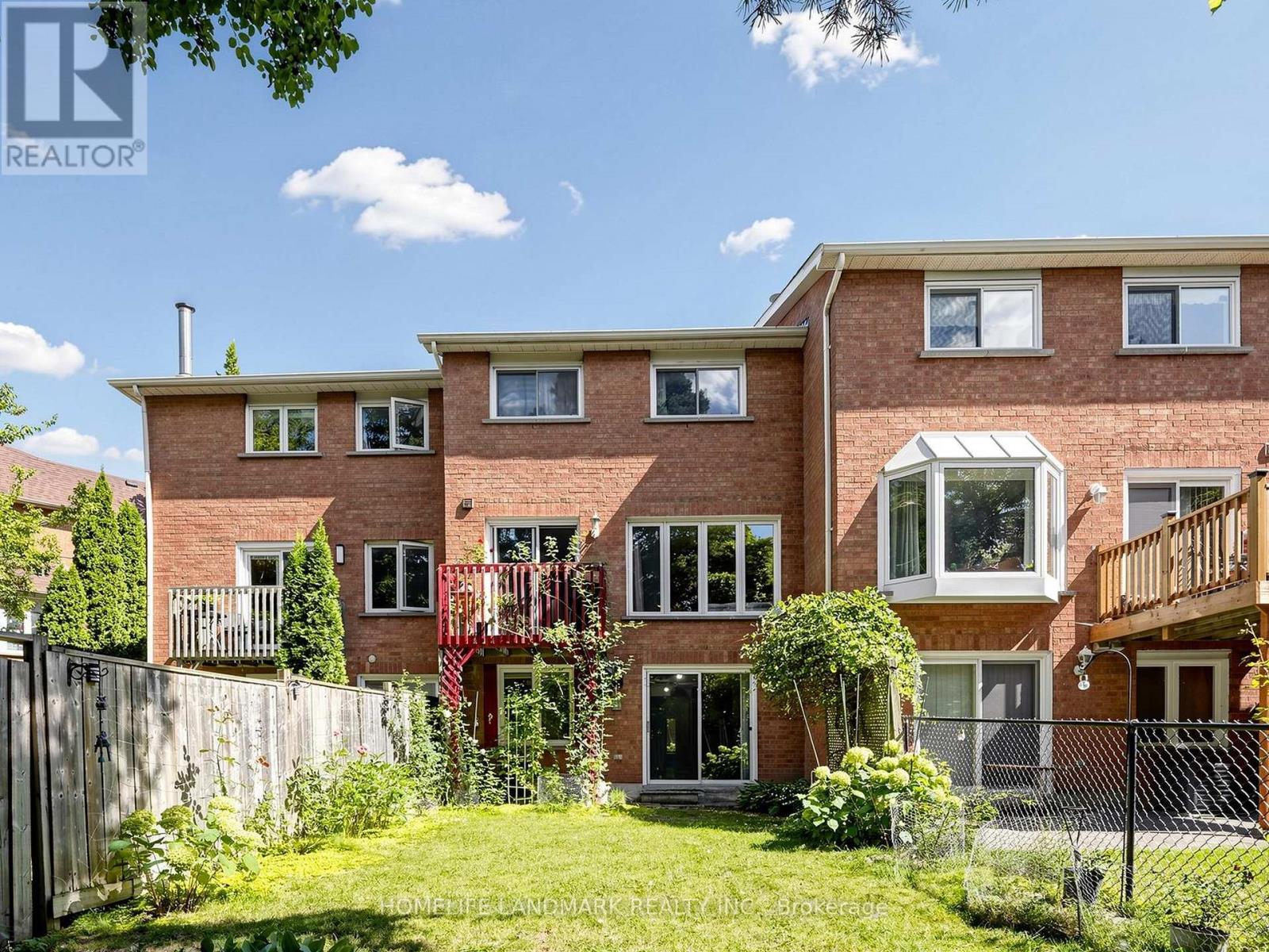 52 Queensmill Court, Richmond Hill, Ontario  L4B 1N3 - Photo 29 - N13789186