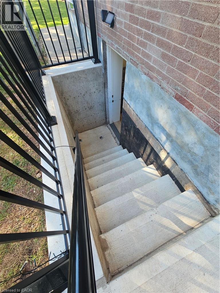 47 Eastvale Place Unit# Basement, Hamilton, Ontario  L8H 1N9 - Photo 14 - 40863311