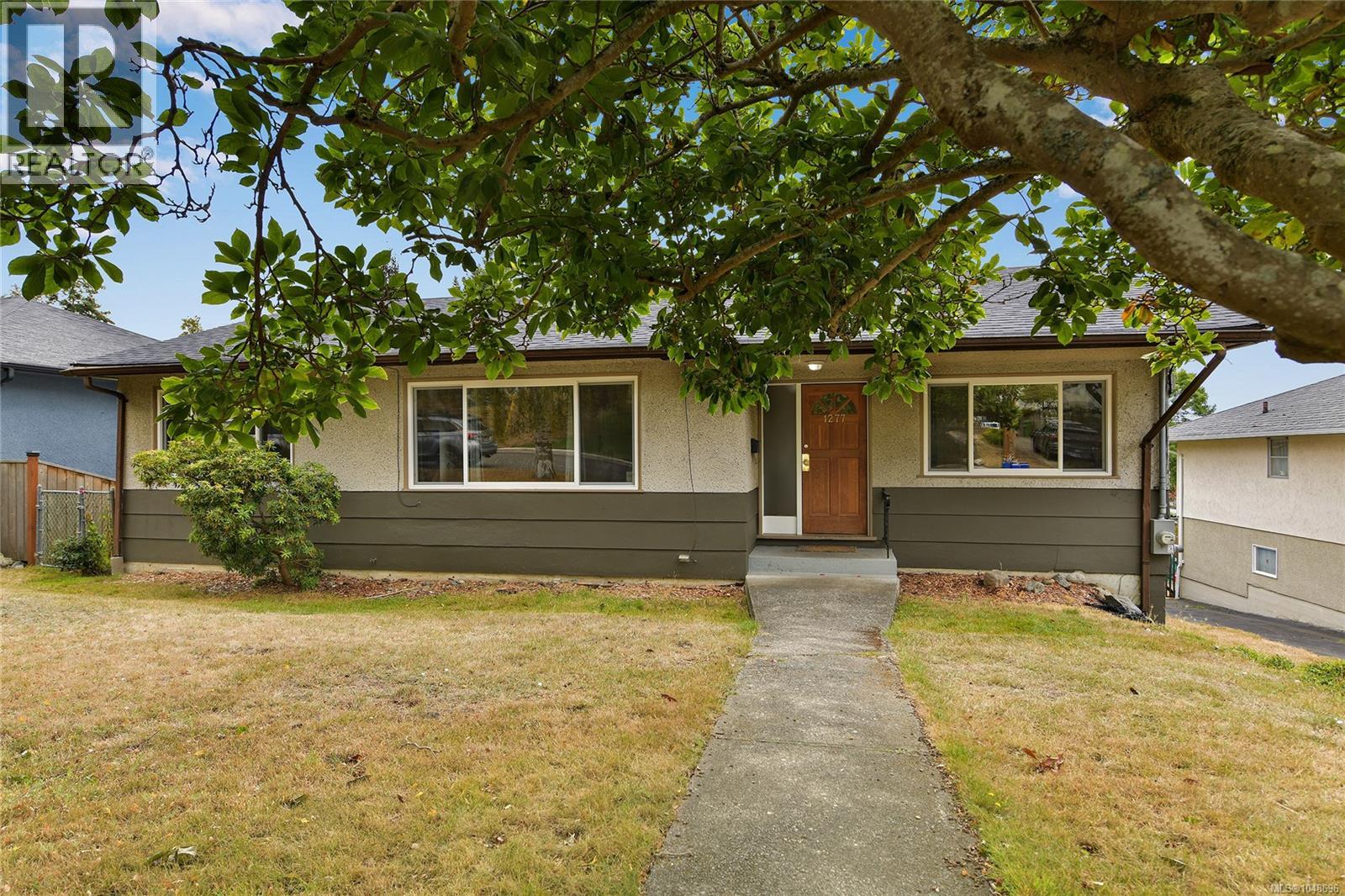 1277 Revercomb Pl