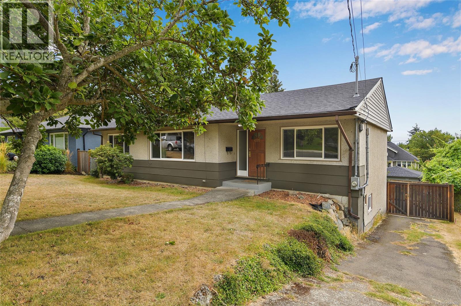1277 Revercomb Pl