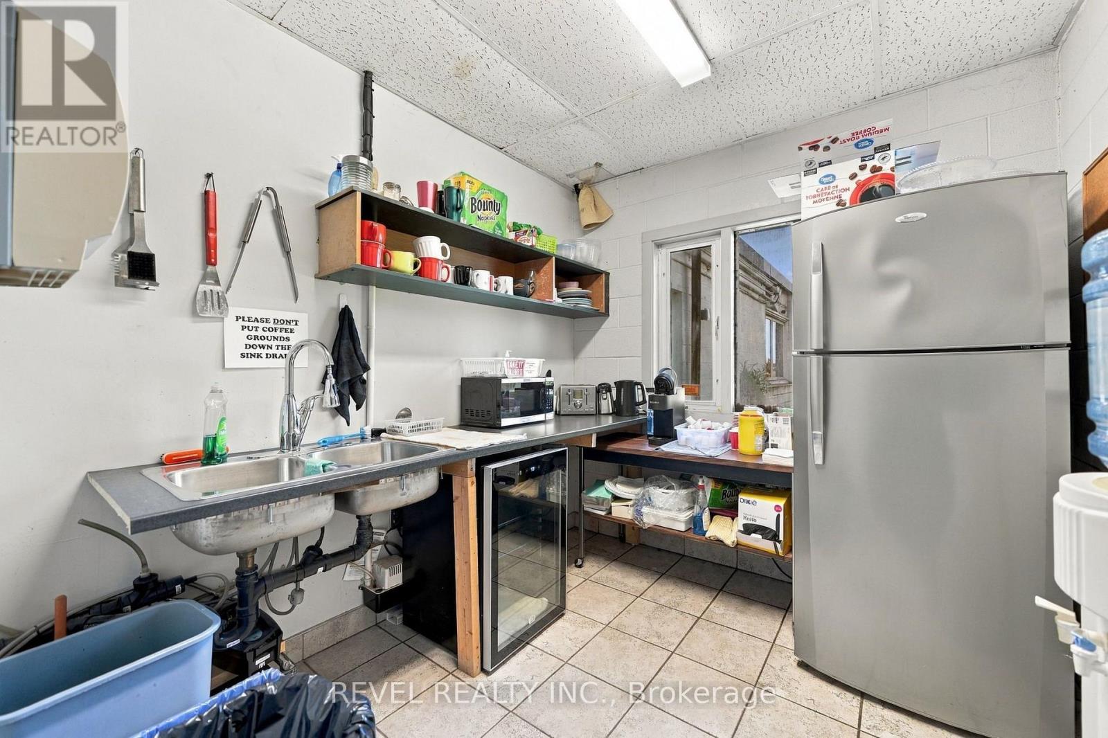 860 Forks Road W, Welland, Ontario  L3B 5R6 - Photo 29 - X13789198