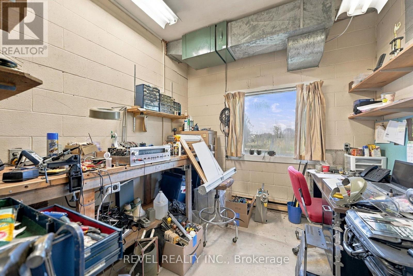860 Forks Road W, Welland, Ontario  L3B 5R6 - Photo 35 - X13789198