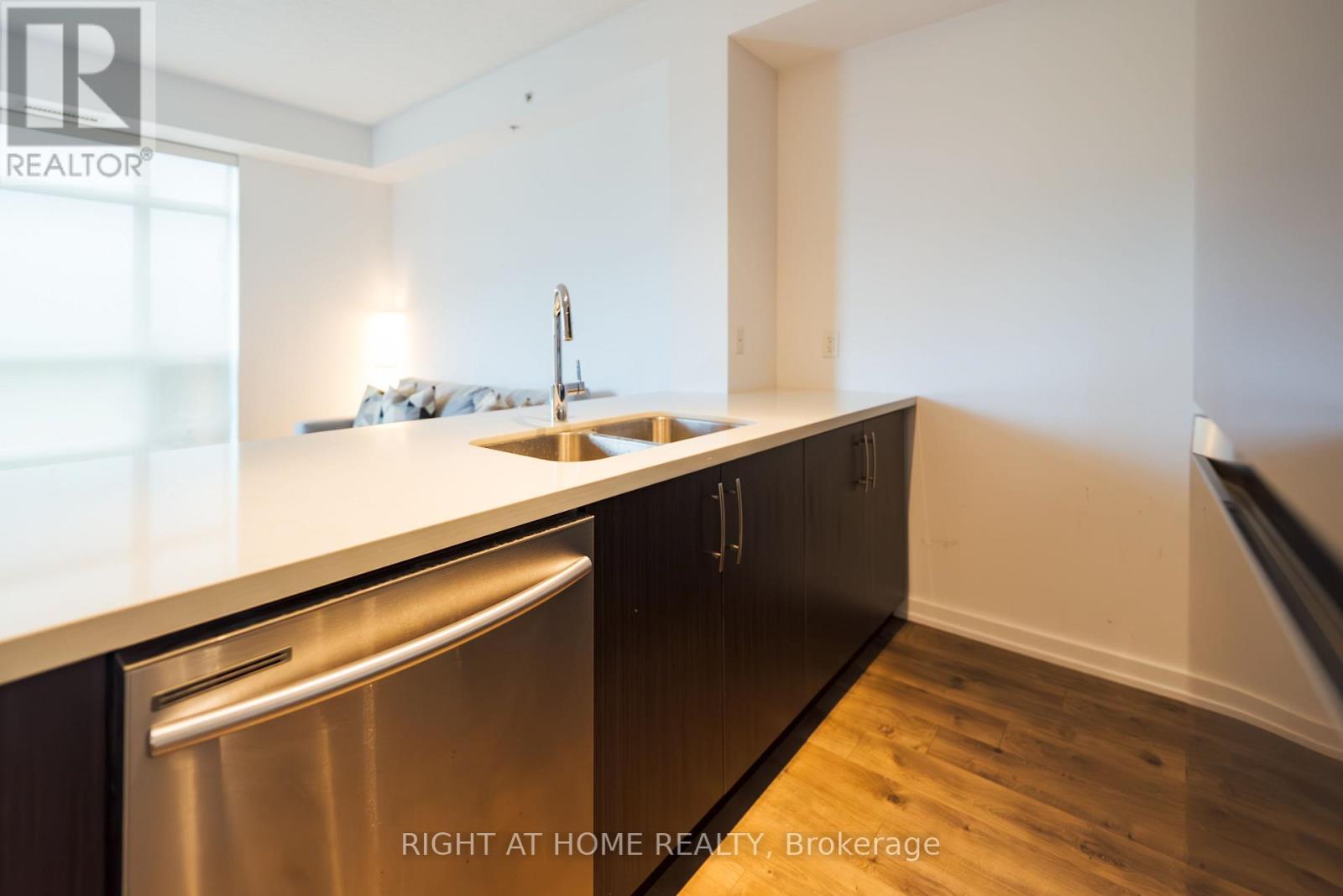 803 - 85 Robinson Street, Hamilton, Ontario  L8P 0B9 - Photo 11 - X13789210