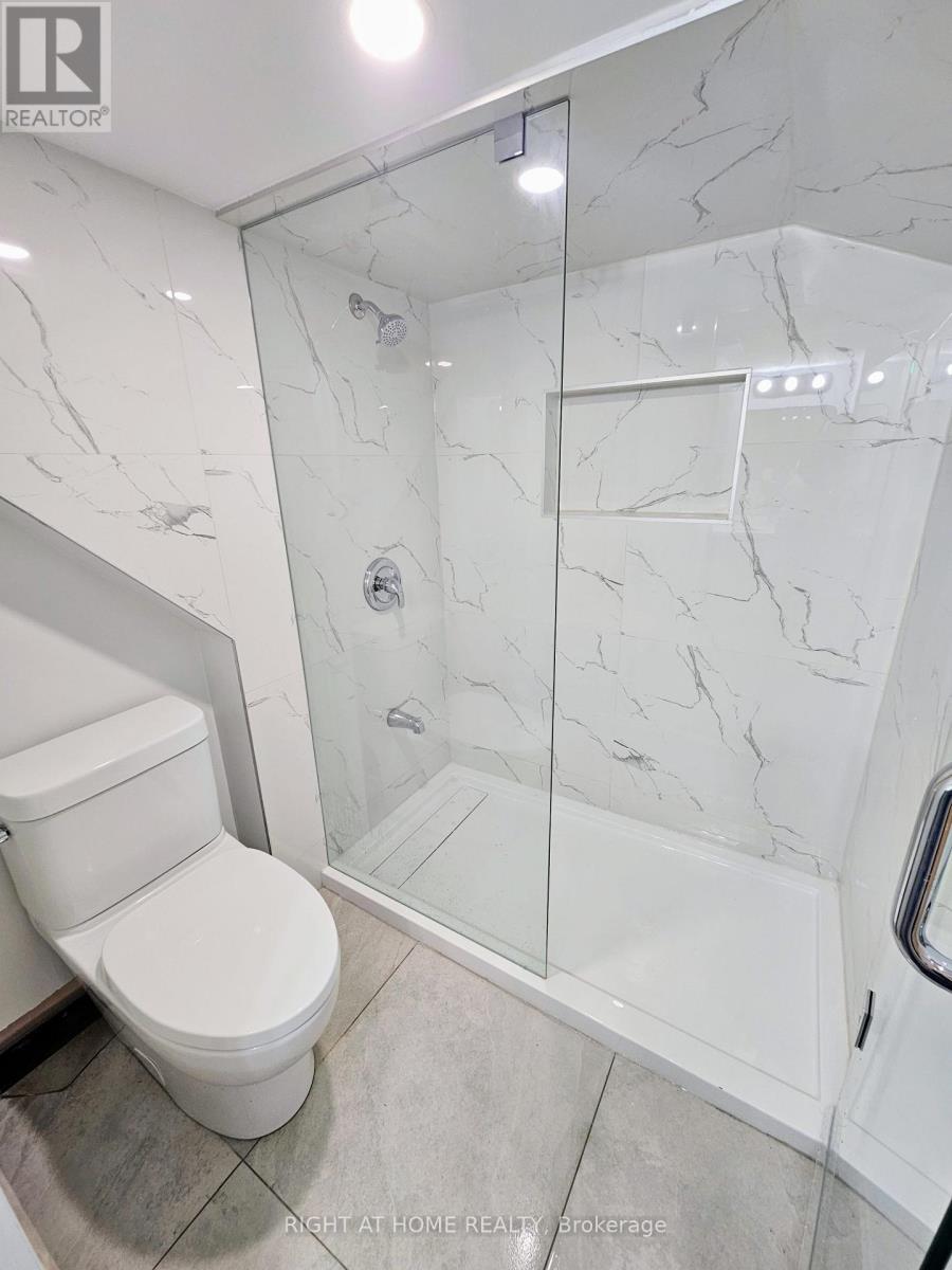 47 Eastvale Place, Hamilton, Ontario  L8H 1N9 - Photo 11 - X13789154