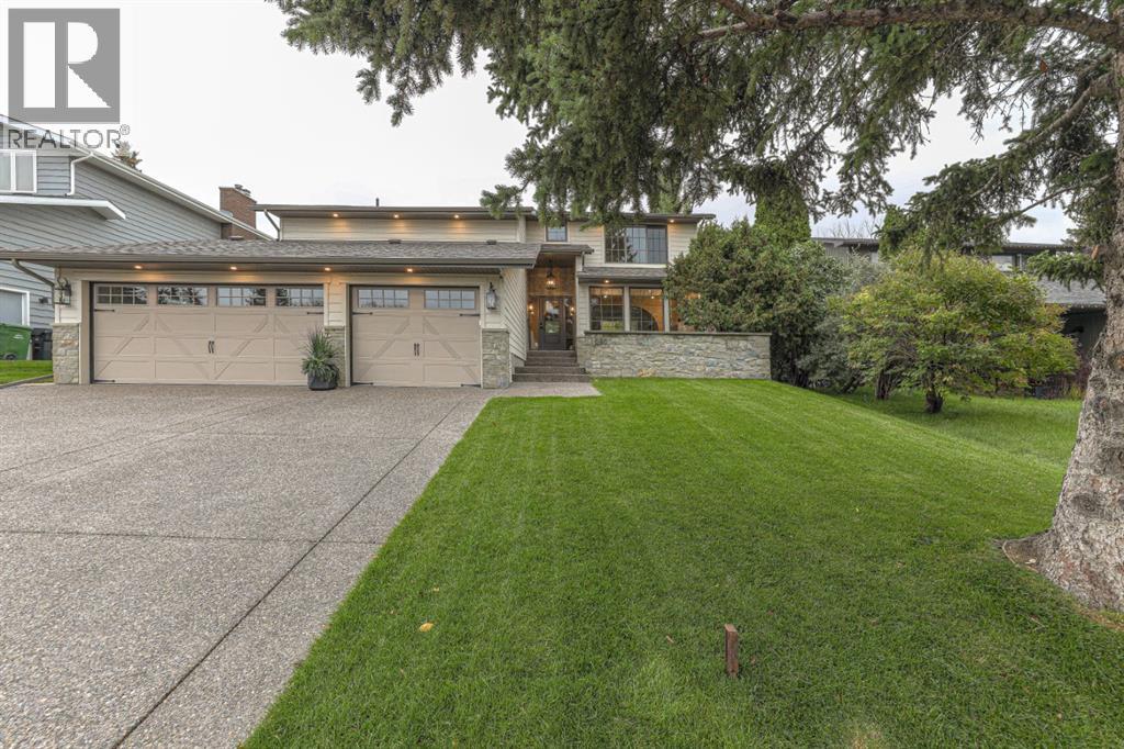1040 Edgemont Road NW, Calgary, Alberta  T3A 2J3 - Photo 2 - A2345067