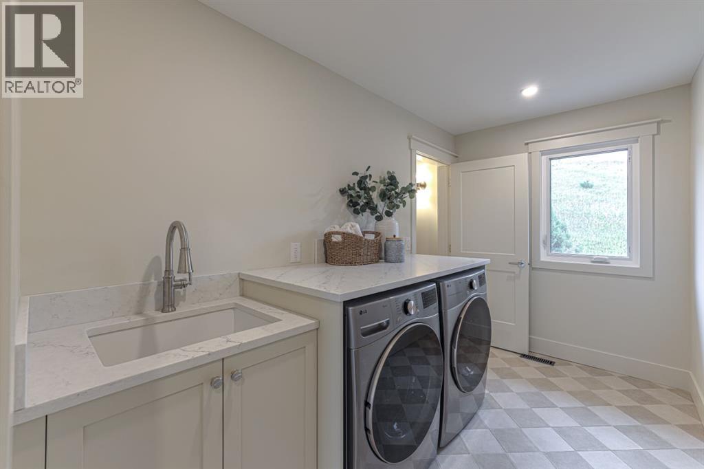 1040 Edgemont Road NW, Calgary, Alberta  T3A 2J3 - Photo 43 - A2345067