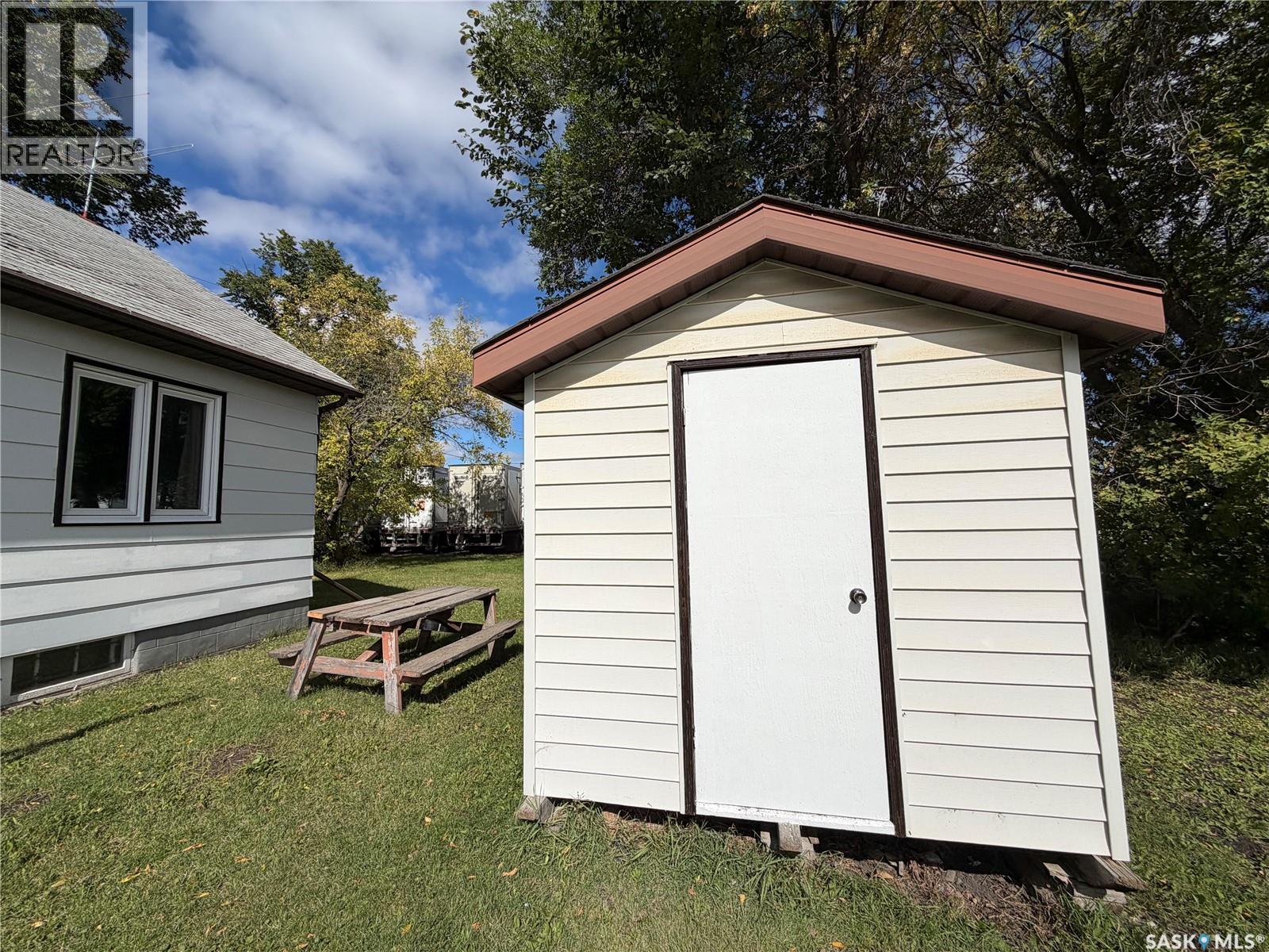 31 Laurier Avenue, Yorkton, Saskatchewan  S3N 1T7 - Photo 27 - SK048598
