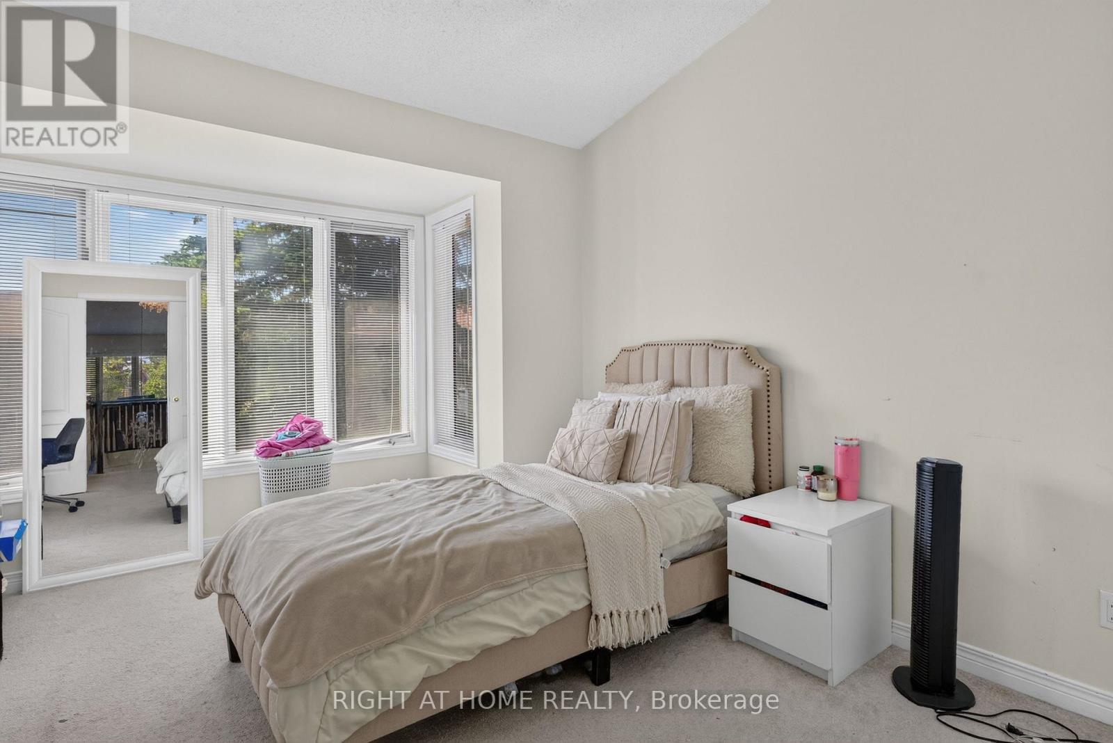 12 Baslaw Drive, Ottawa, Ontario  K1G 5J8 - Photo 20 - X13789224