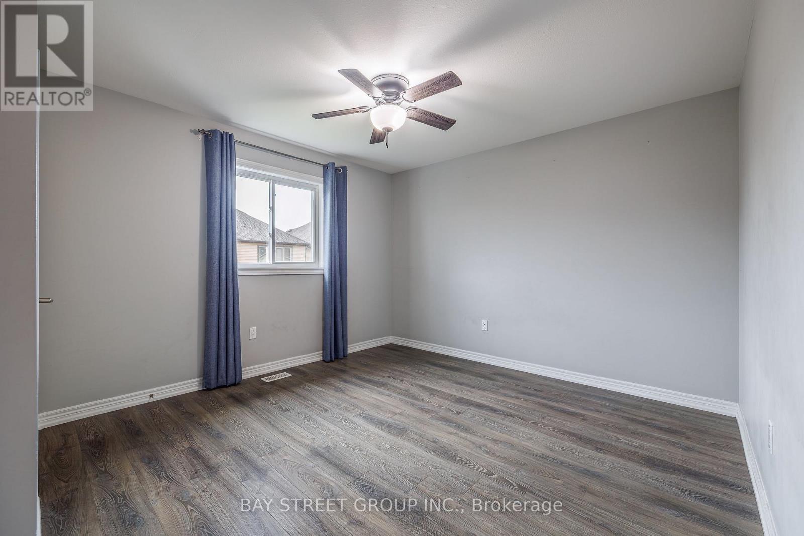 7752 Willey Street, Niagara Falls, Ontario  L2G 0H2 - Photo 12 - X13789228