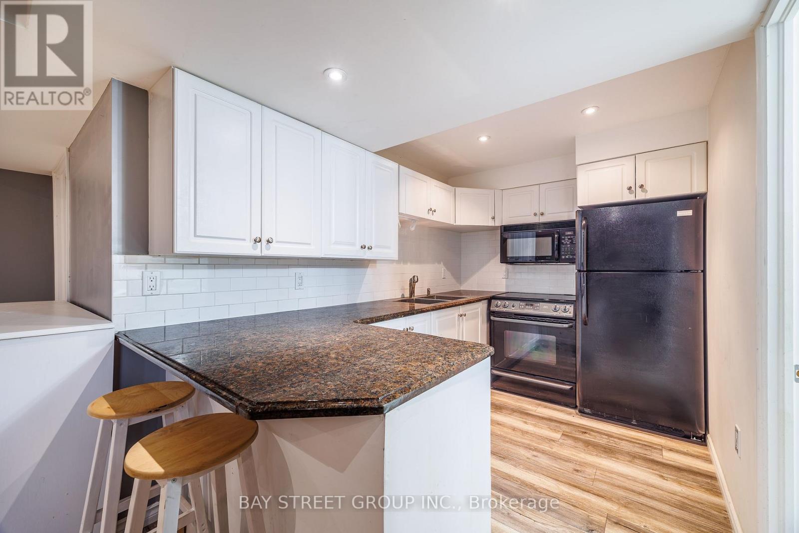 7752 Willey Street, Niagara Falls, Ontario  L2G 0H2 - Photo 23 - X13789228