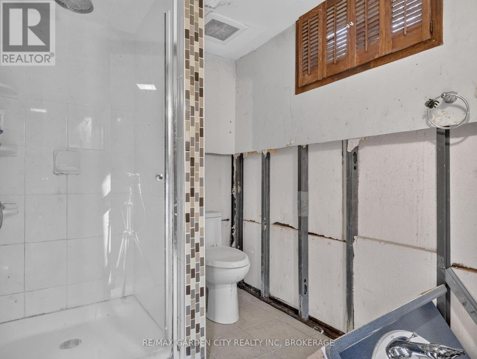 56 Burness Drive, St. Catharines, Ontario  L2P 1J5 - Photo 28 - X13789244