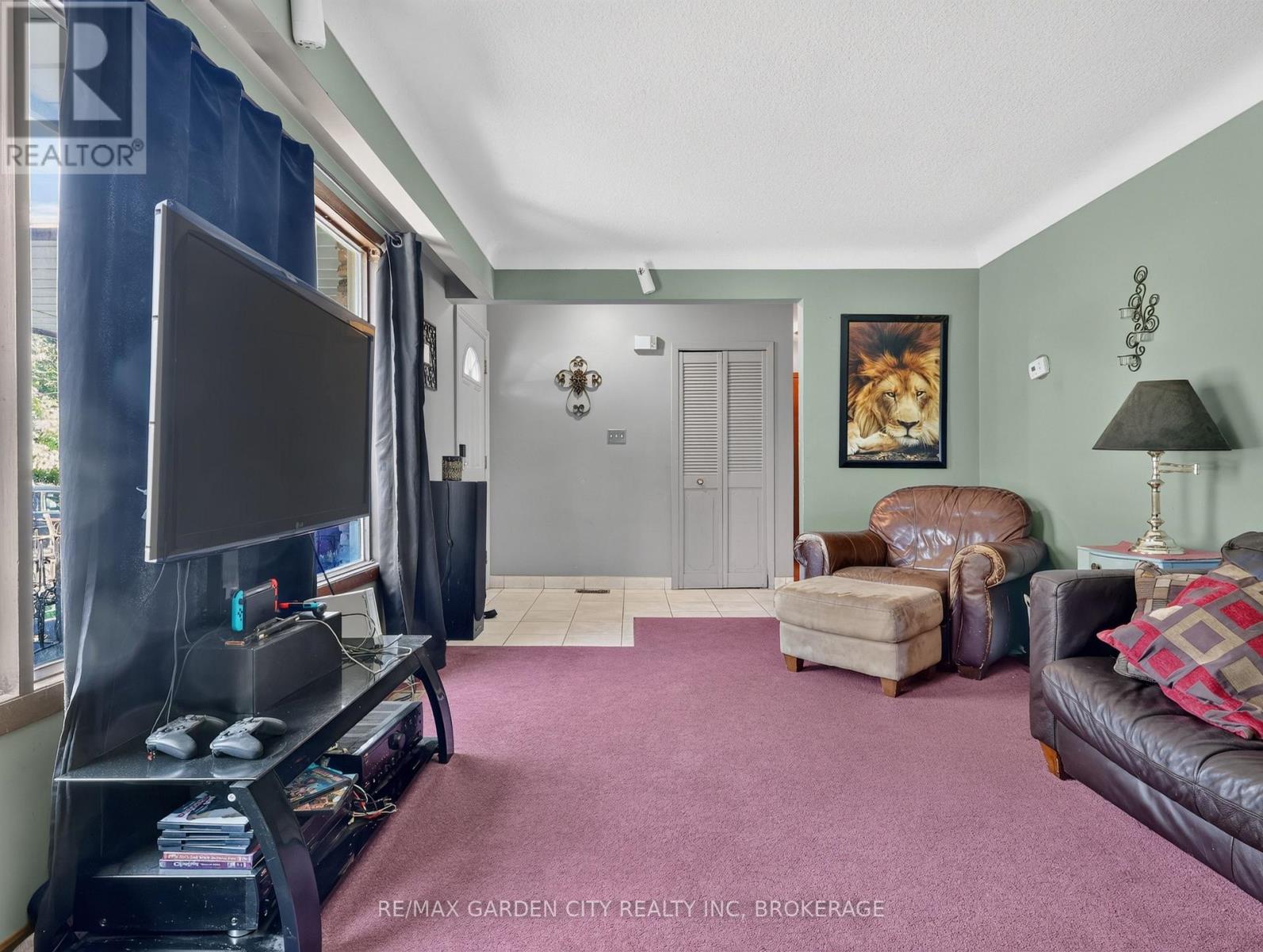 56 Burness Drive, St. Catharines, Ontario  L2P 1J5 - Photo 5 - X13789244