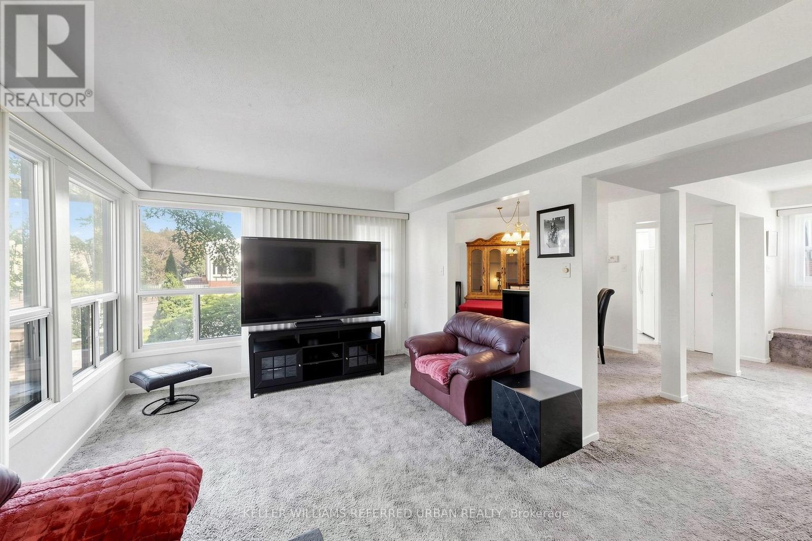 10 Turret Hillway Way, Toronto, Ontario  M2H 3A8 - Photo 12 - C13789236