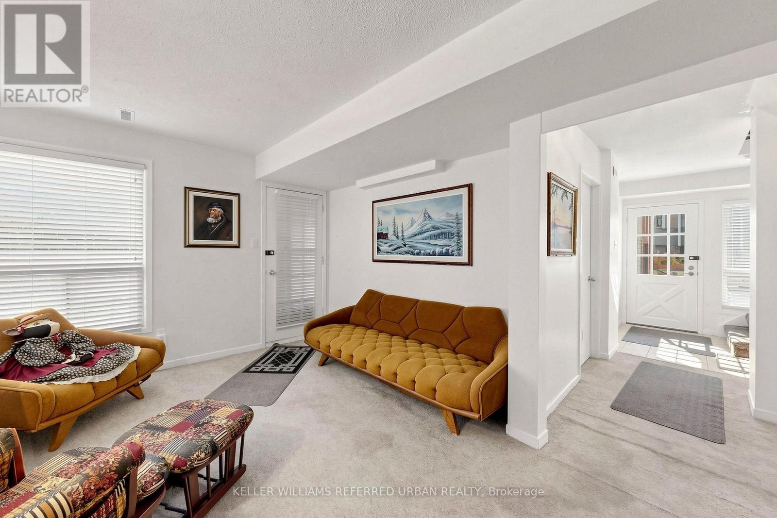 10 Turret Hillway Way, Toronto, Ontario  M2H 3A8 - Photo 6 - C13789236
