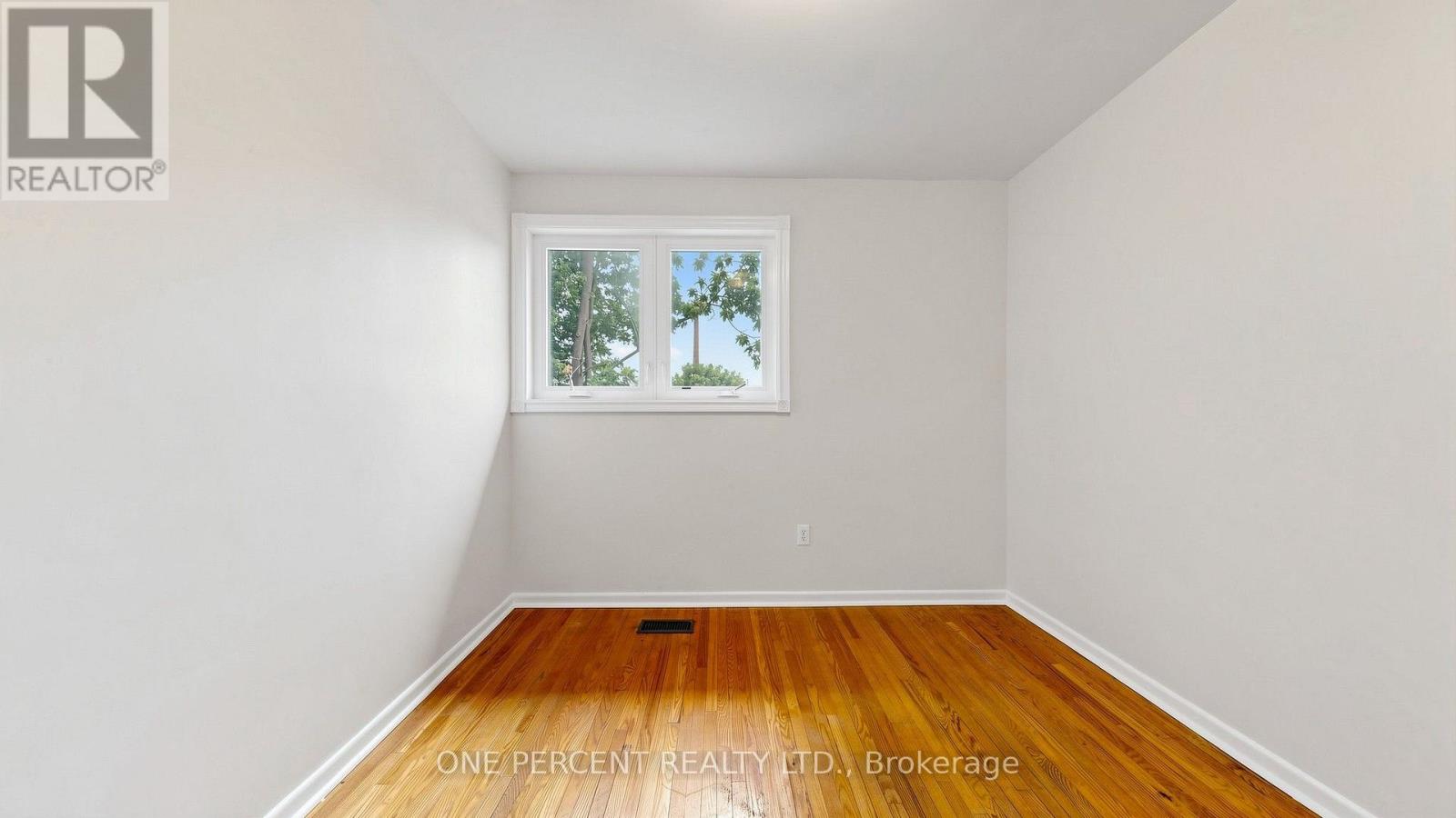 187 Simpson Avenue, Toronto, Ontario  M4K 1A5 - Photo 34 - E13789258