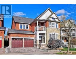 7 LAKEWOODS STREET, Richmond Hill, Ontario