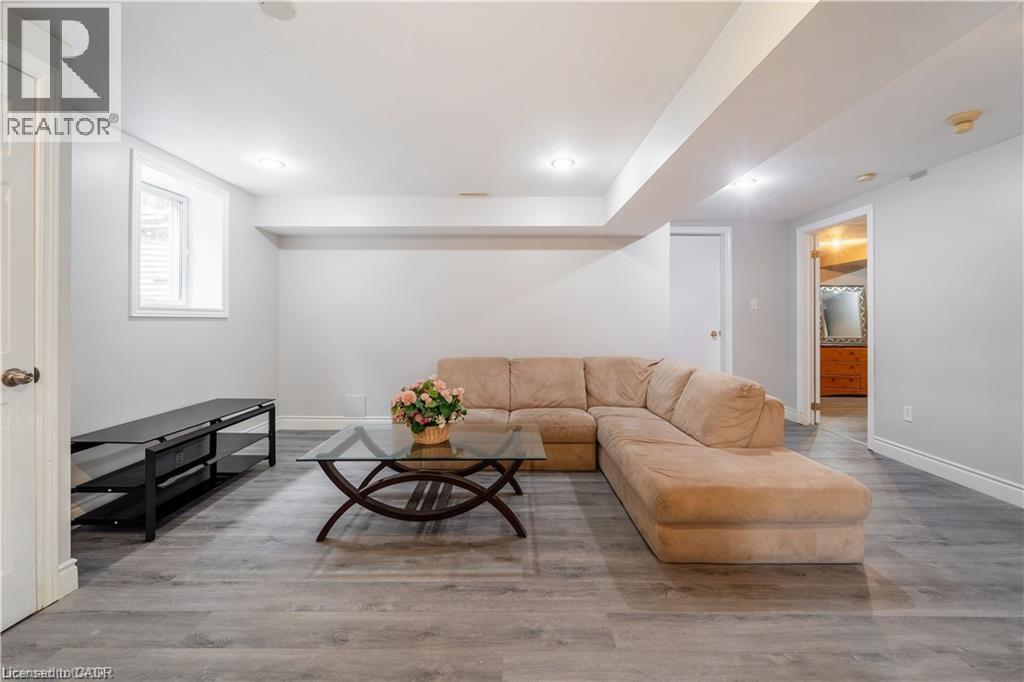 49 Meadowlands Boulevard Unit# Lower, Ancaster, Ontario  L9K 1H8 - Photo 11 - 40863429