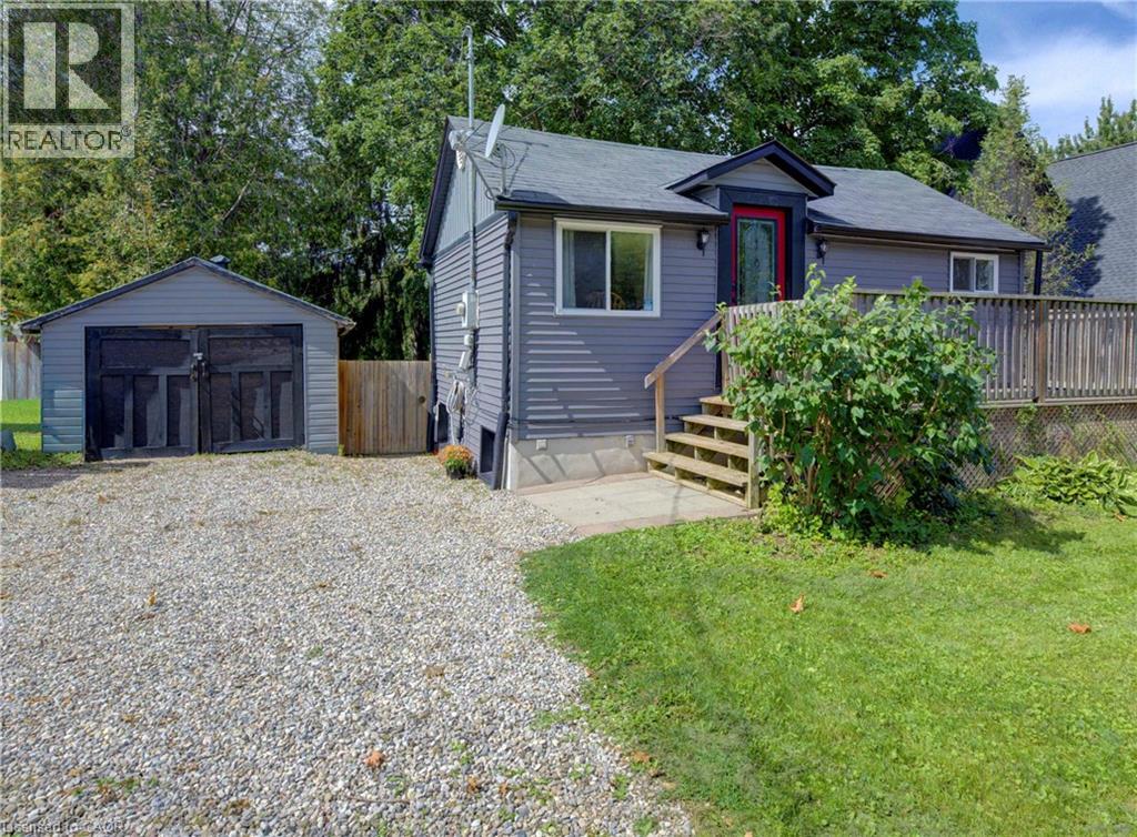 3762 Nafziger Road, Wellesley, Ontario  N0B 2T0 - Photo 2 - 40858529