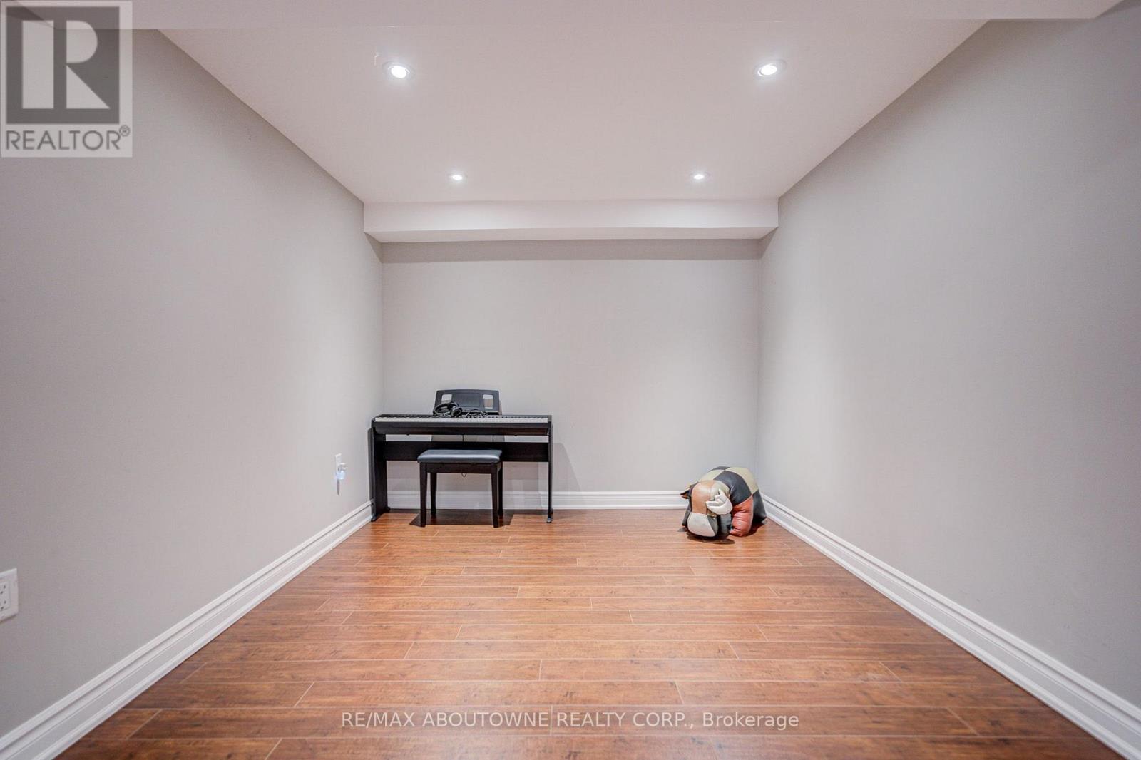 37 - 2766 Folkway Drive, Mississauga, Ontario  L5L 3M3 - Photo 30 - W13789220