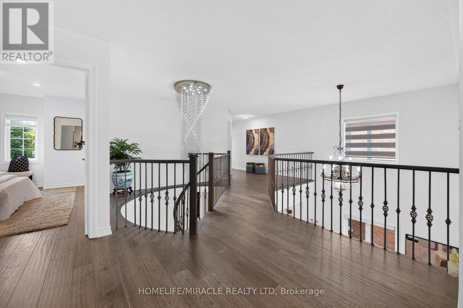 7350 Glamorgan Way, Mississauga, Ontario L5N 7Z3 - Photo 30 - W13789270