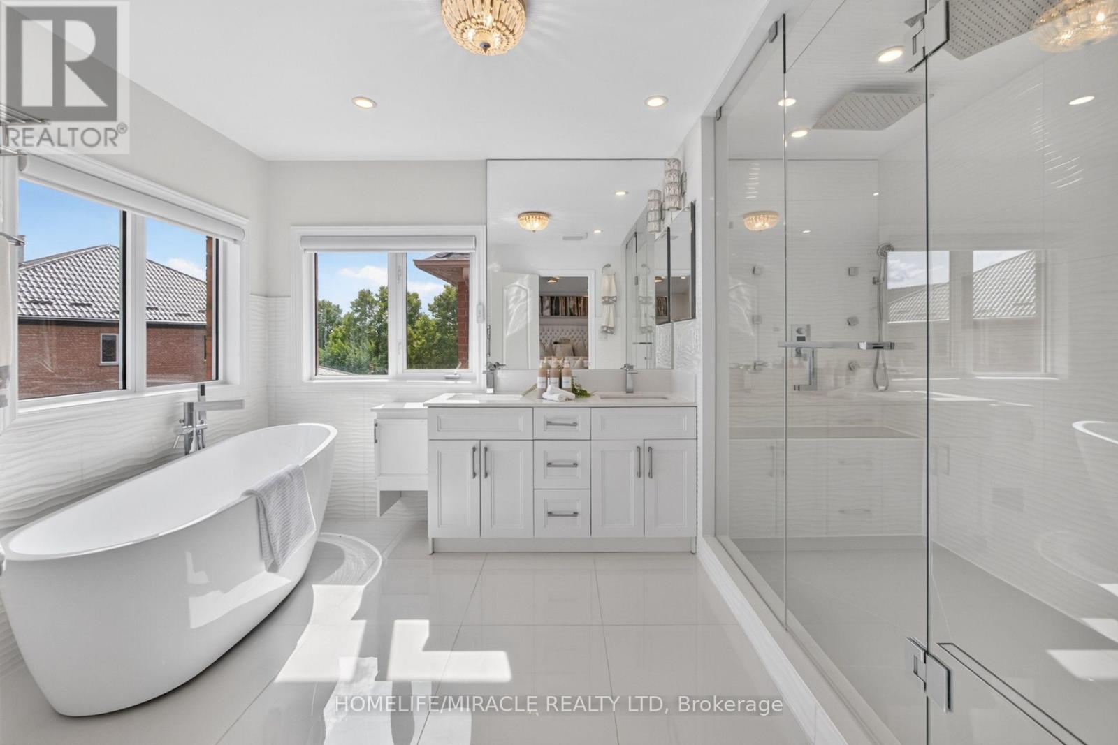 7350 Glamorgan Way, Mississauga, Ontario L5N 7Z3 - Photo 38 - W13789270