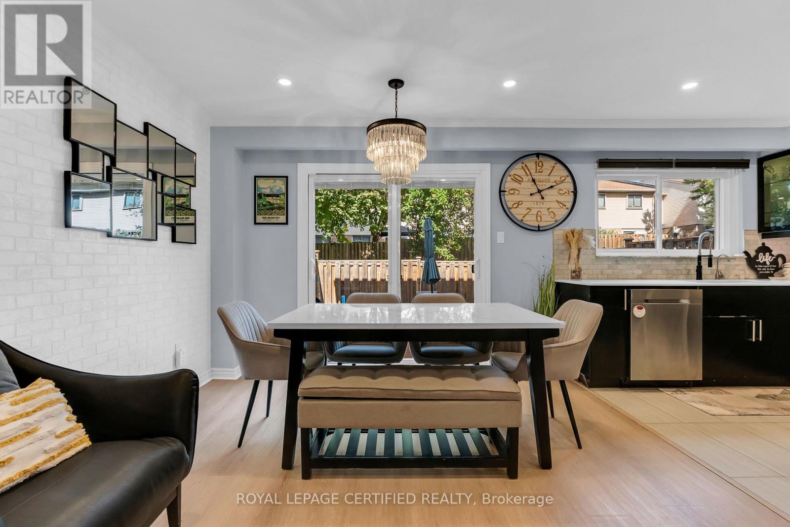 38 - 1532 Lancaster Drive, Oakville (Fa Falgarwood), Ontario  L6H 2Z3 - Photo 11 - W13789274