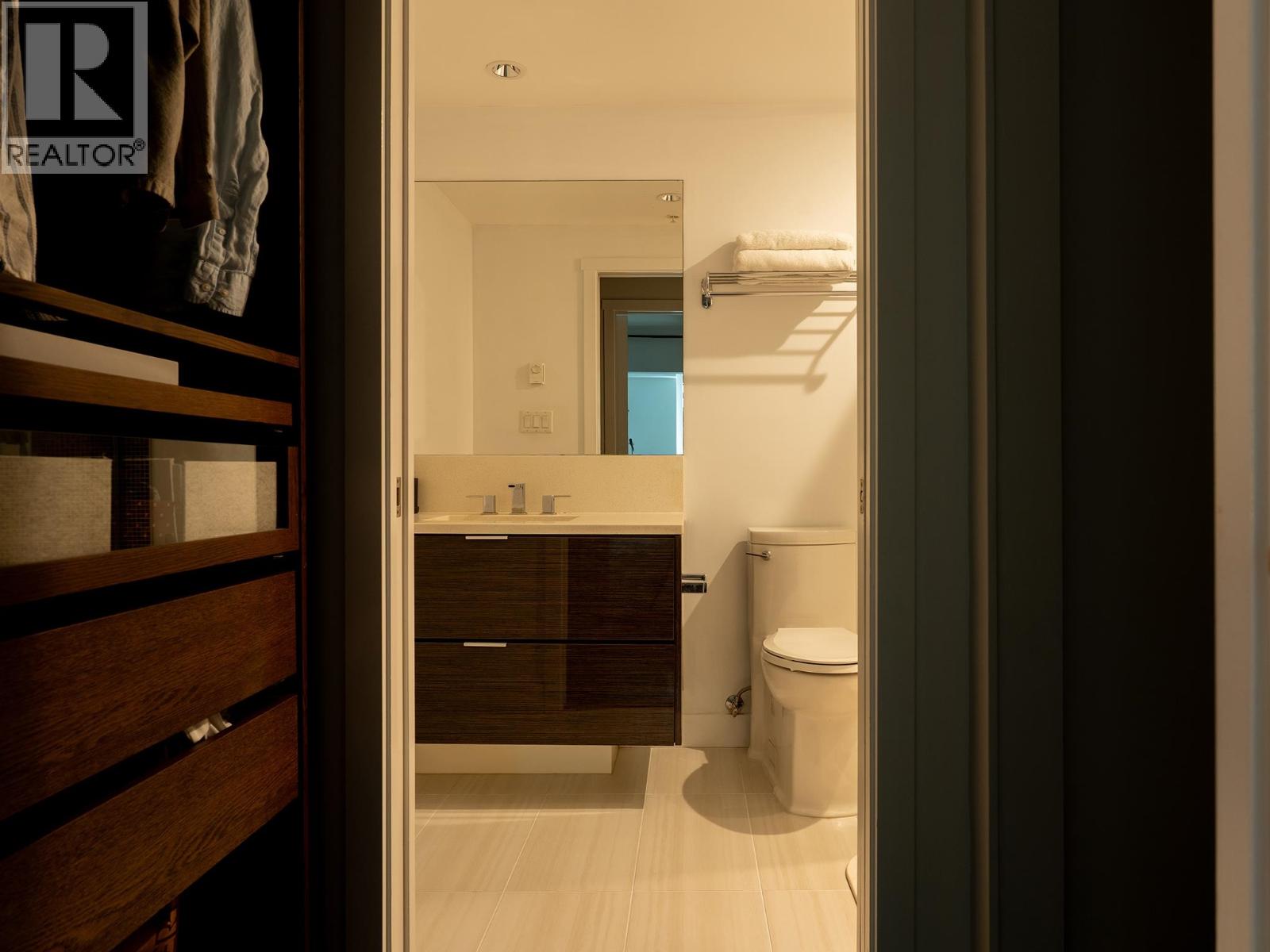 2 1777 W 7th Avenue, Vancouver, British Columbia  V6J 0E5 - Photo 13 - R3165778