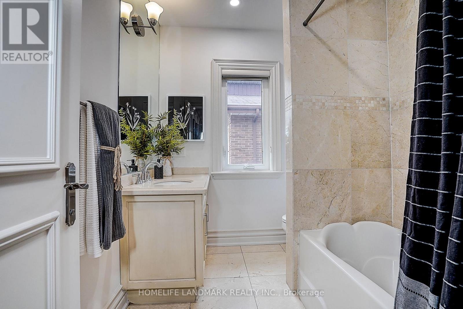 332 Greenfield Avenue, Toronto, Ontario  M2N 3E6 - Photo 36 - C13786056