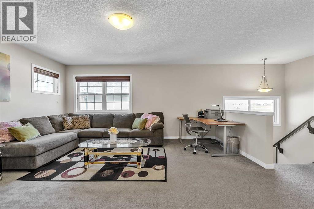 87 Panton Landing NW