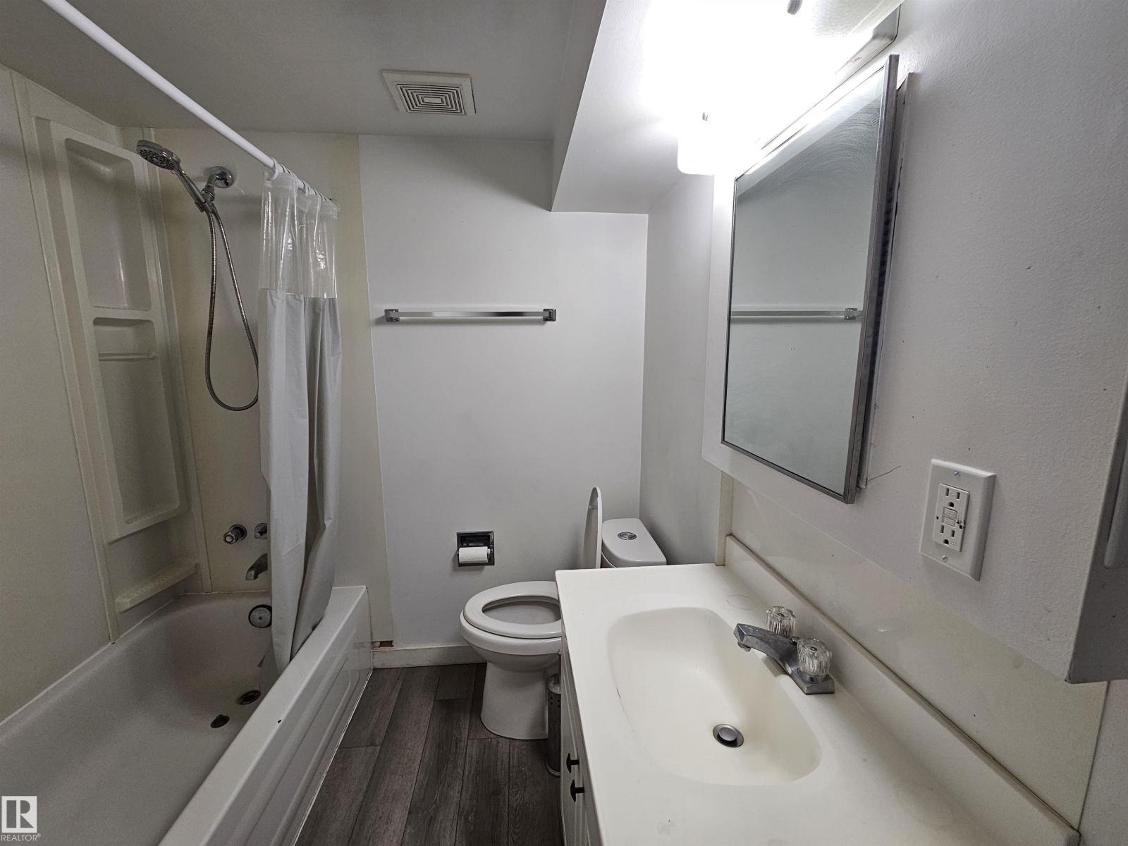 8828 151 Av Nw, Edmonton, Alberta  T5E 5W8 - Photo 7 - E4508874