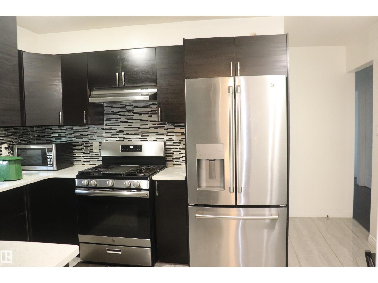 8828 151 Av Nw, Edmonton, Alberta  T5E 5W8 - Photo 8 - E4508874