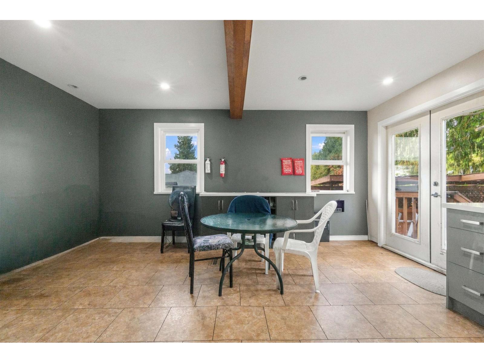 9720 Townline Diversion, Surrey, British Columbia  V3V 2T2 - Photo 11 - R3164045
