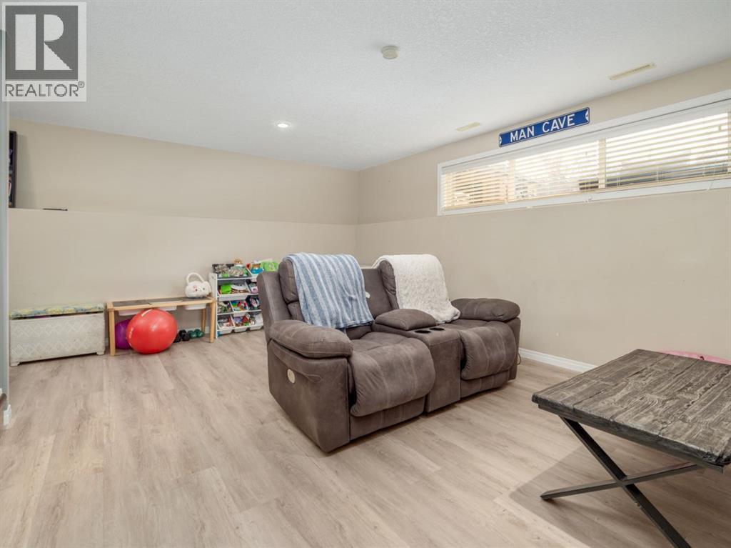 626 Blackfoot Terrace W, Lethbridge, Alberta  T1K 7X6 - Photo 25 - A2330622