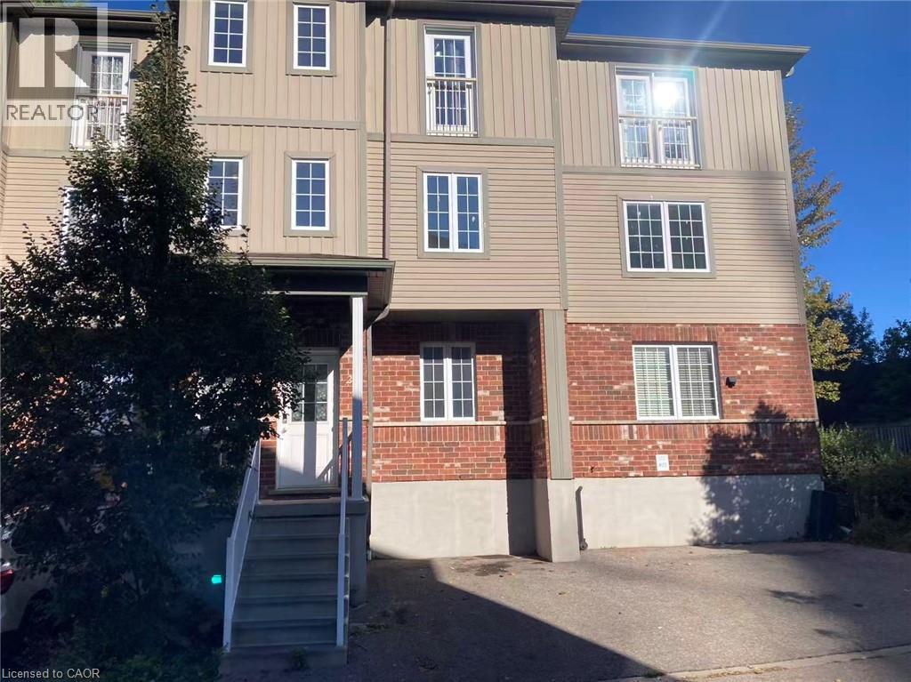 55 MOOREGATE Crescent Unit# 24, Kitchener, Ontario