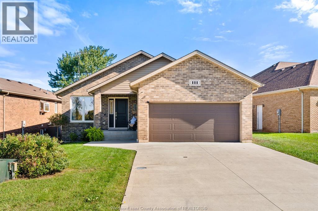 MLS# 26022525: 111 Ellison AVENUE, Leamington, Canada