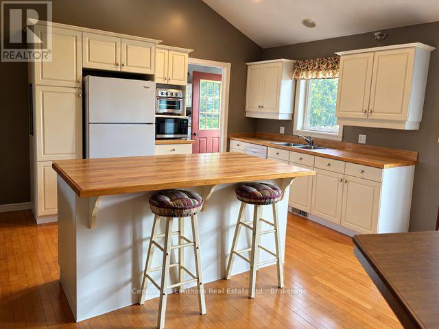 51 B Jericho Road, Prince Edward County, Ontario  K0K 1W0 - Photo 15 - X13081170