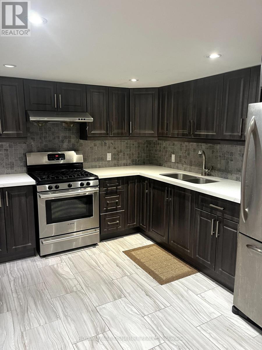 Bsmt - 28a Cedar Brae Boulevard, Toronto, Ontario  M1J 2K3 - Photo 3 - E13779332