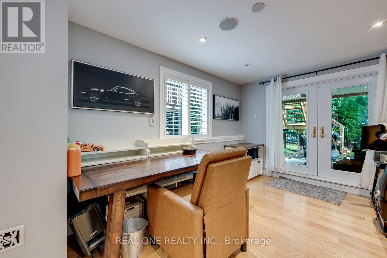 2278 Woodfield Road, Oakville, Ontario  L6H 6Y8 - Photo 38 - W13783848