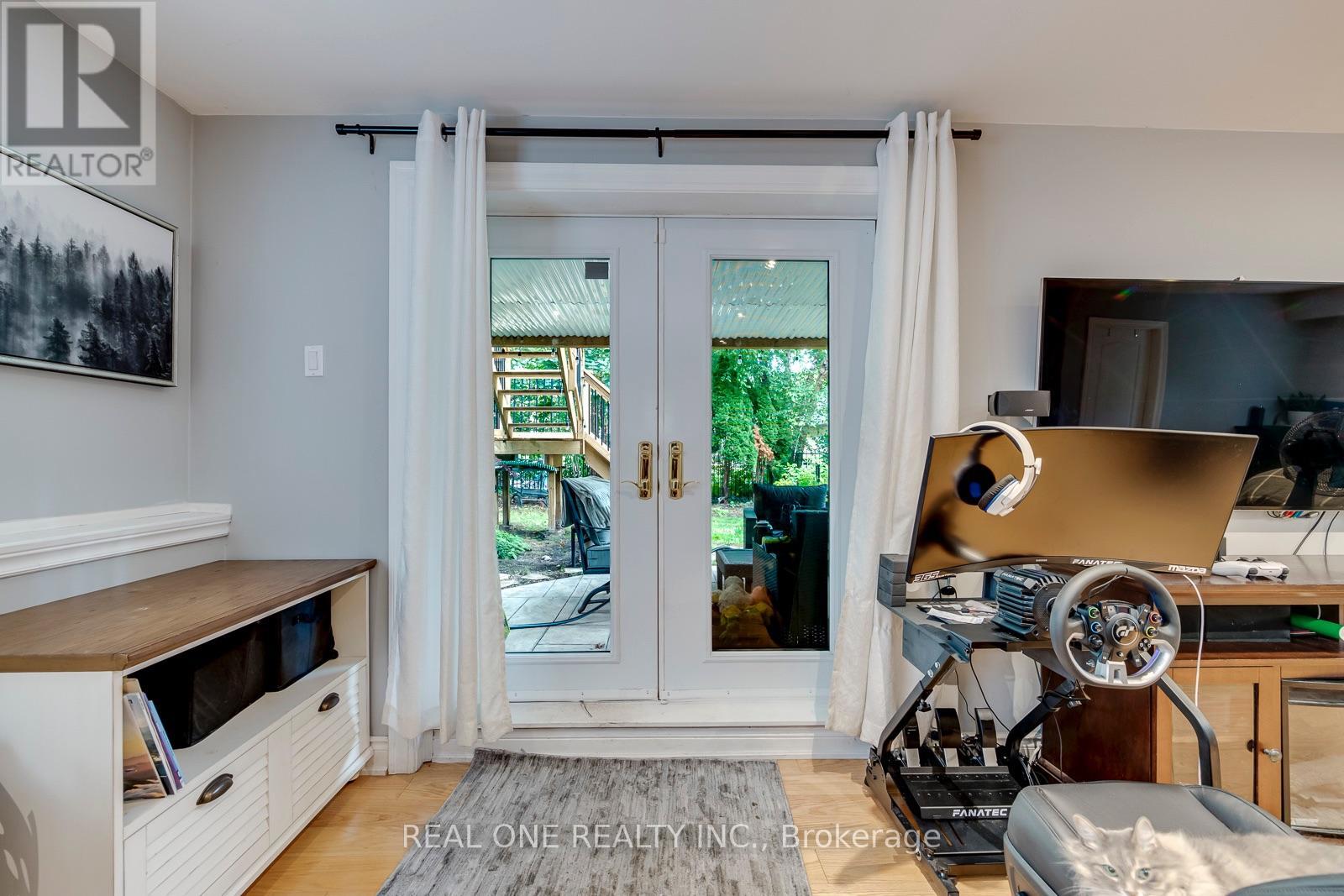2278 Woodfield Road, Oakville, Ontario  L6H 6Y8 - Photo 42 - W13783848