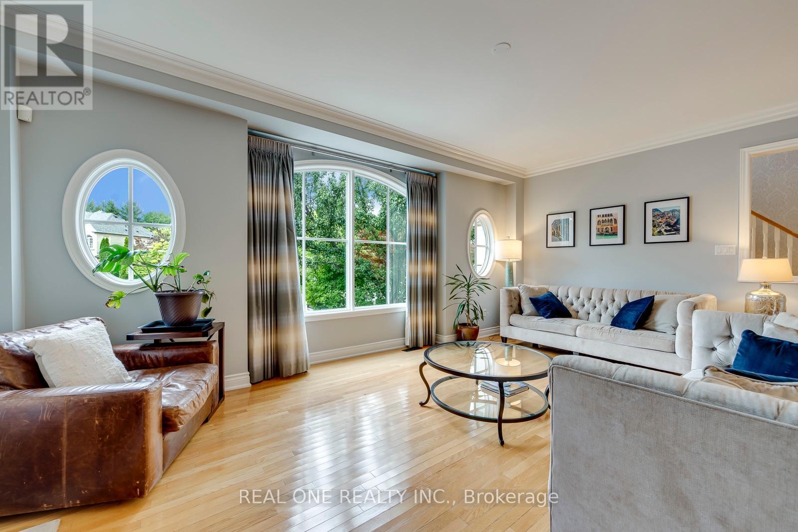 2278 Woodfield Road, Oakville, Ontario  L6H 6Y8 - Photo 9 - W13783848