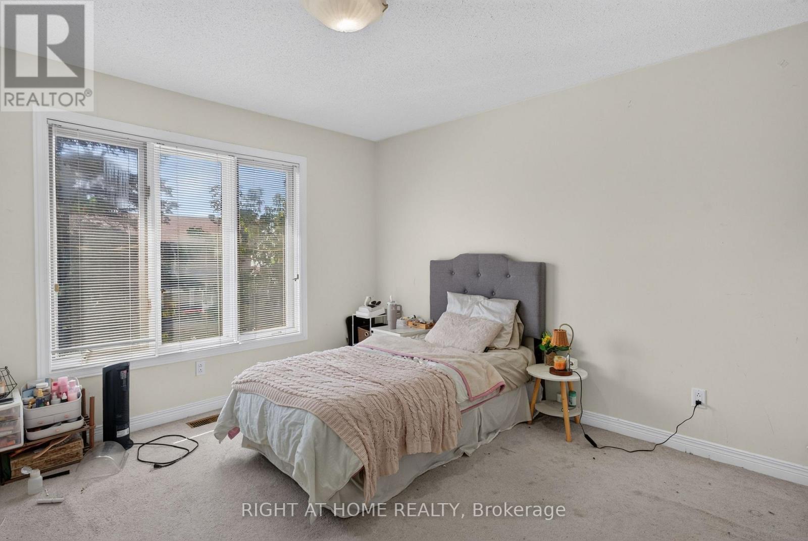 12 Baslaw Drive, Ottawa, Ontario  K1G 5J8 - Photo 16 - X13789224