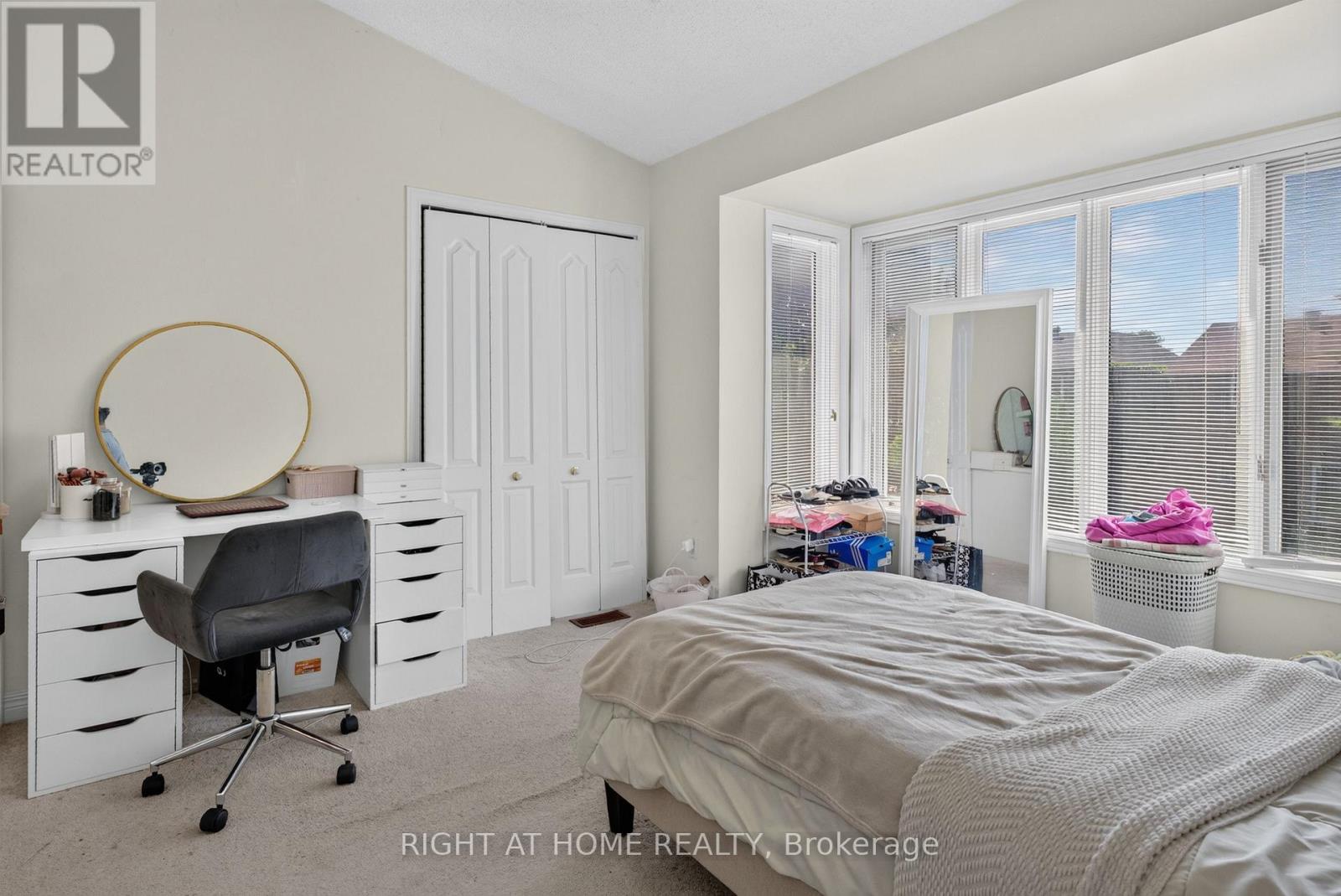 12 Baslaw Drive, Ottawa, Ontario  K1G 5J8 - Photo 18 - X13789224
