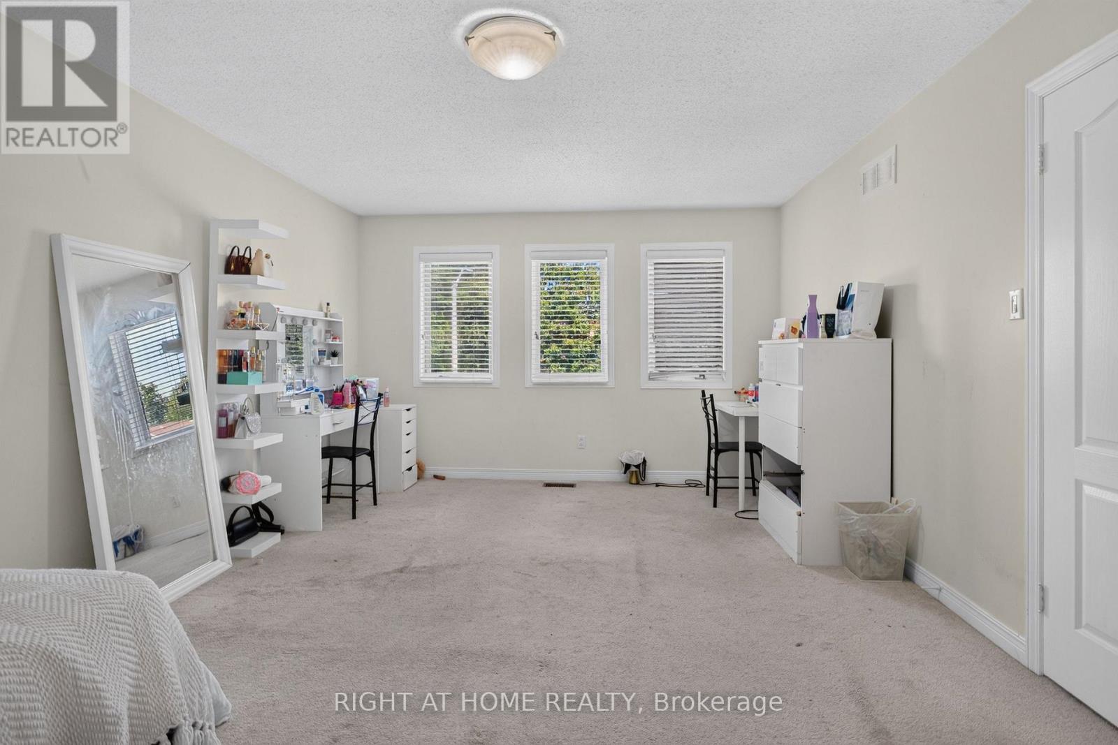 12 Baslaw Drive, Ottawa, Ontario  K1G 5J8 - Photo 23 - X13789224