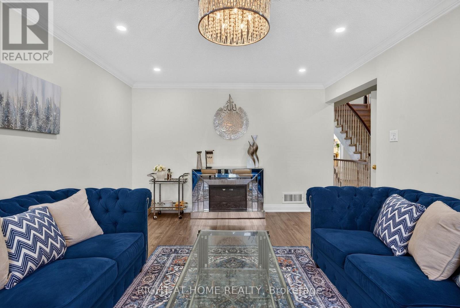 12 Baslaw Drive, Ottawa, Ontario  K1G 5J8 - Photo 7 - X13789224