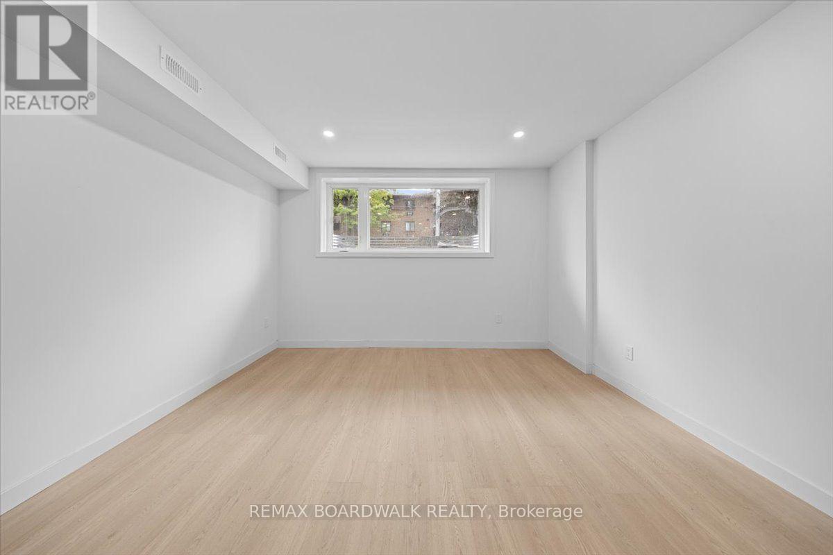 Unit 1 - 315 Savard Avenue, Ottawa, Ontario  K1L 7S1 - Photo 7 - X13788720
