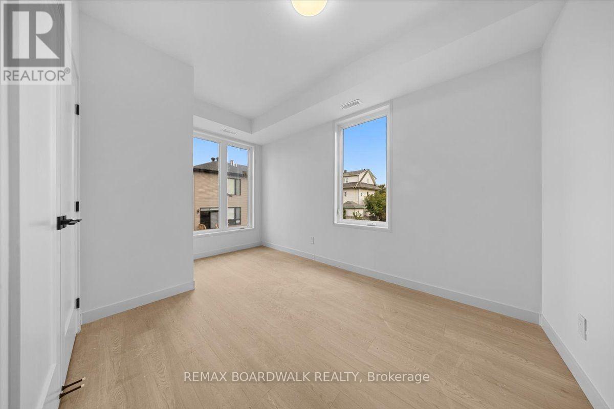 Unit 3 - 315 Savard Avenue, Ottawa, Ontario  K1L 7S1 - Photo 16 - X13788722