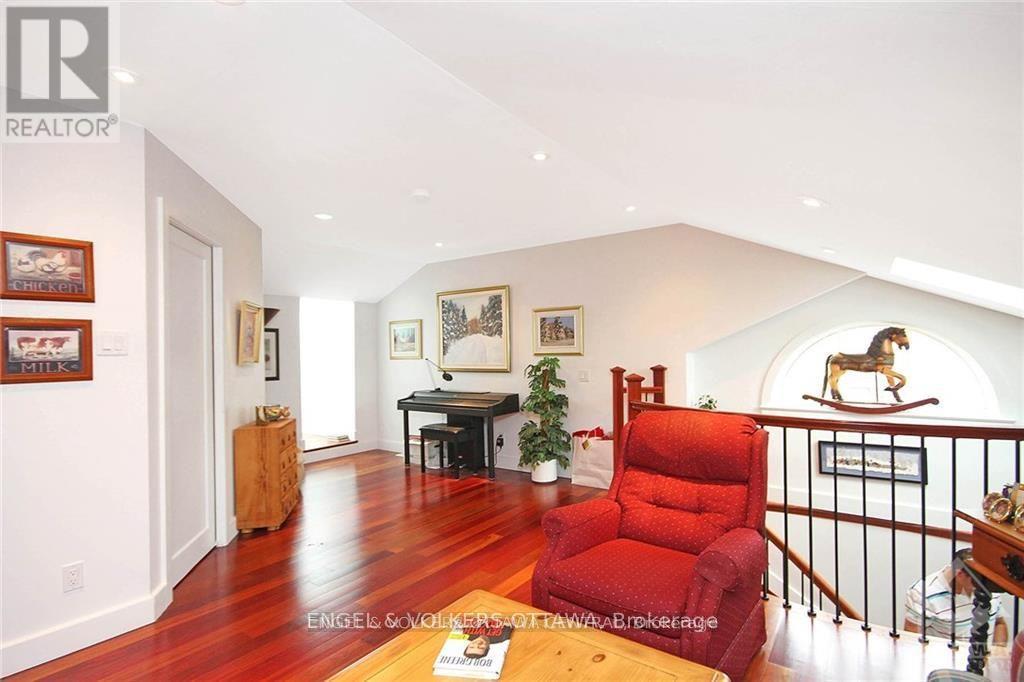 281 Kirchoffer Avenue, Ottawa, Ontario  K2A 1Y1 - Photo 20 - X13457456
